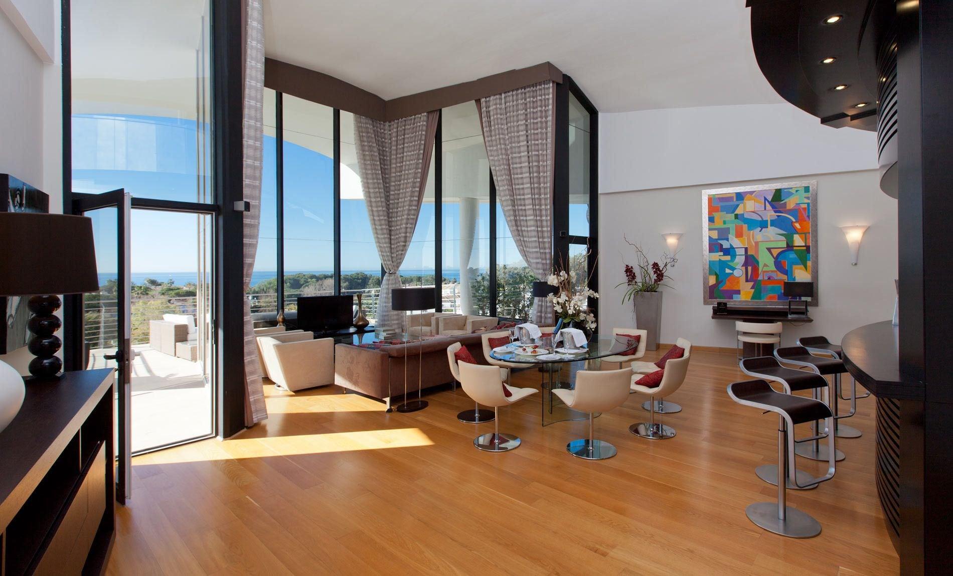 Senator Banus (Adults Only) Estepona Exterior foto Interior of a penthouse apartment