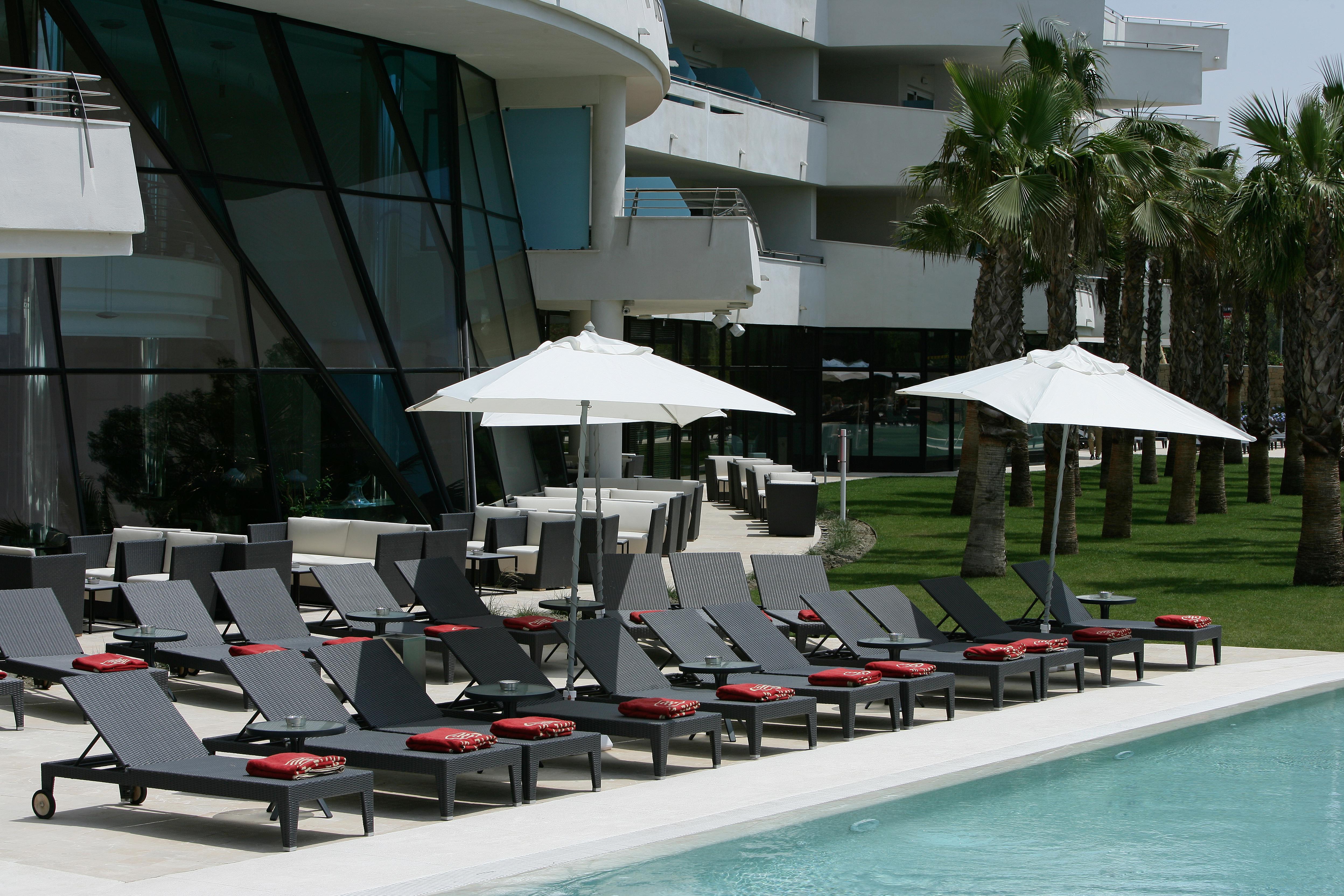 Senator Banus (Adults Only) Estepona Facilidades foto The swimming pool at the hotel